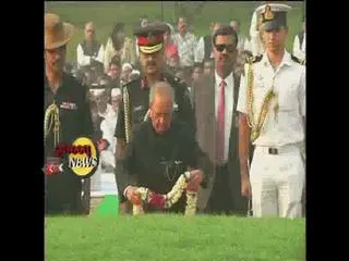 president-pranab and several top persons pays tribute to jawaharlal nehru - Sakshi