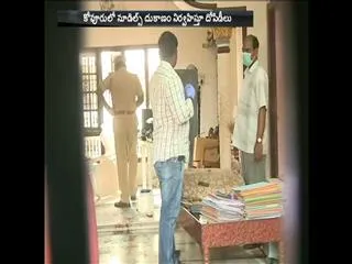 venkateshwarlu Introduced to the media by police - Sakshi