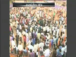 MLA and Minister support for cock fight - Sakshi