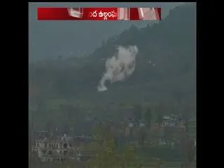 Pak troops violate ceasefire in Poonch, fire mortars - Sakshi