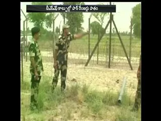 Pak Rangers in seven death - Sakshi