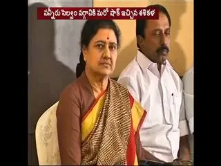 Palaniswamy elected as the leader of the AIADMK legislature - Sakshi