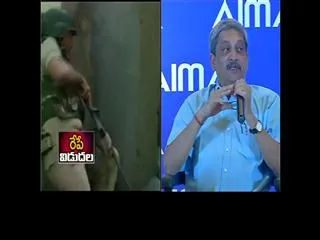 Uri Attack: Something May Have Gone Wrong, Admits Manohar Parrikar - Sakshi