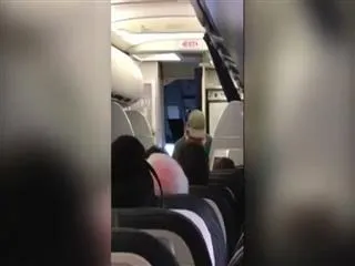 United Airlines pilot replaced after she talks meaningless words - Sakshi