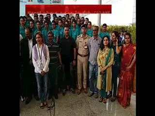 Hyderabad airport starts passenger evangelists - Sakshi