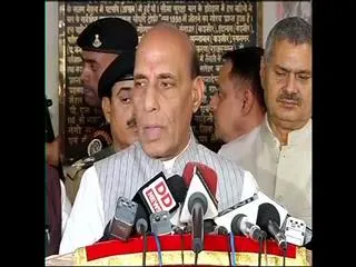 Home Ministry has decided to completely seal India-Pak border till December 2018: Rajnath Singh - Sakshi