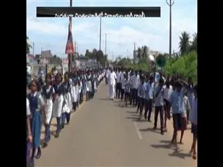 Students rally to support of YS Jagan yuva bheri in chintalapudi - Sakshi