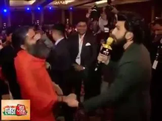 Baba Ramdev defeated Ranveer in a dance - Sakshi