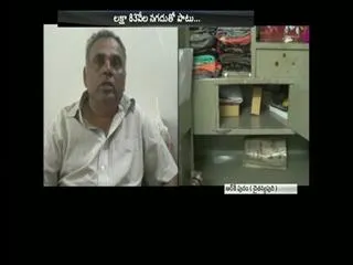 Robbery in chaitanya puri - Sakshi