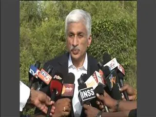 ysrcp mp vijayasai reddy takes on tdp, bjp, congress - Sakshi