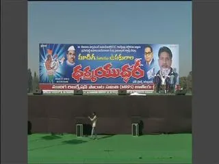 Krishna Madiga urges KCR to back SC Bill - Sakshi