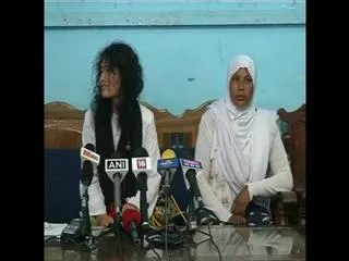 irom sharmila to start new party, will contest in elections - Sakshi