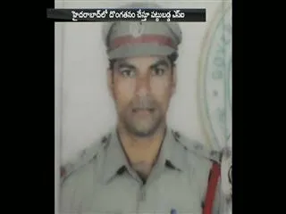 Police attempted a stole at midnight - Sakshi