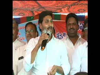 will make a salary of 15000 to vras in andhra pradesh, says ys jagan mohan reddy - Sakshi
