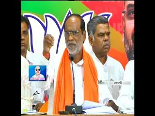 Telangana BJP president lakshman slams cm kcr - Sakshi