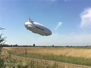 world largest aircraft Airlander 10 crash landed - Sakshi