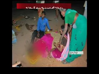 two killed in road accident - Sakshi