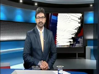 huge rush in telugu states toll plaza over fees collection - Sakshi