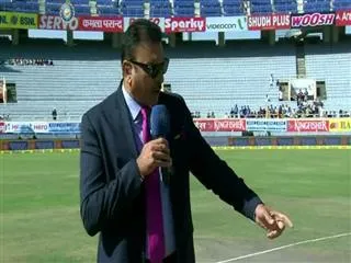 Australia win toss, opt batting - Sakshi