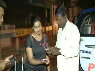 Peoples facing problems with private travels - Sakshi