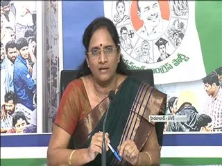 ysrcp spoke person vasireddy padma takes on chandrababu naidu over telangana projects - Sakshi
