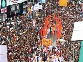 A crowd makes way for an ambulance. The video goes viral - Sakshi
