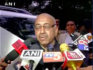 Rio Olympics gold medallists PV Sindhu, Sakshi Malik, says Vijay Goel - Sakshi