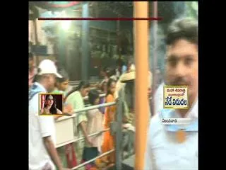 Maha Sivaratri Celebrations In Vijayawada - Sakshi