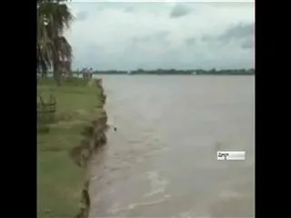 heavy flood in west bengal - Sakshi