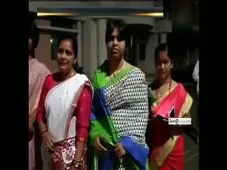 bombay high court gives nod for women entry into haji ali dargah - Sakshi