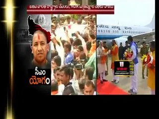 yogi adityanath takes charge as CM - Sakshi