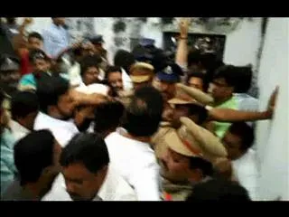 ysrcp mla meka pratap house arrest - Sakshi