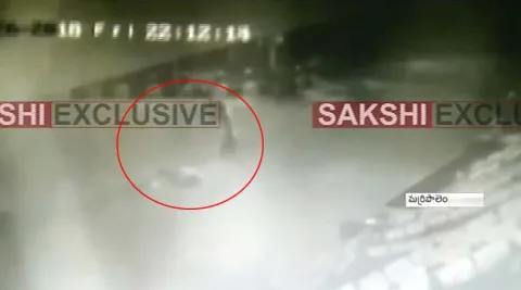 yoga teacher murdered in Visakhapatnam - Sakshi