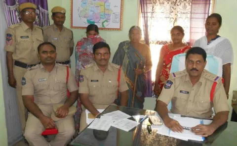 woman kills her daughter in warangal - Sakshi