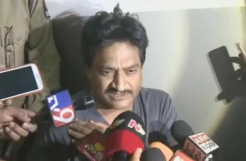 Ghazal Srinivas arrested in sexual harassment case - Sakshi