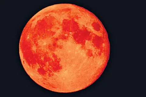 Super Blue Blood Moon Lunar Eclipse today - Sakshi