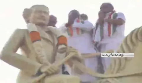 Congress is maha padayatra to Polavaram - Sakshi