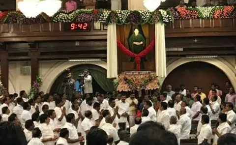 DMK Objects Jayalalithaa Portrait in Assembly - Sakshi