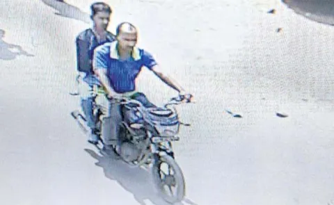  Cops find suspects in pregnant womans murder - Sakshi