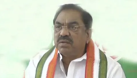 Ramachandraiah flays CM over Special Category Status - Sakshi