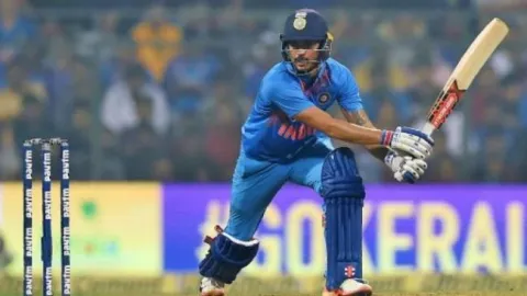 Waiting for chances  a little tough, Manish Pandey - Sakshi