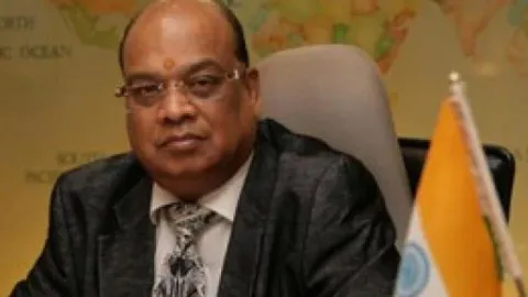 CBI arrests Rotomac owner Vikram Kothari, son Rahul - Sakshi