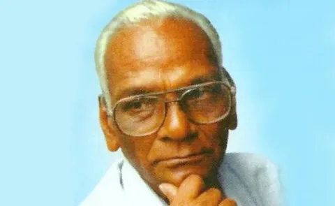 Famous  writer Munipalle bakkaraju  passes away - Sakshi