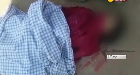 selfie death on east godavari dist - Sakshi