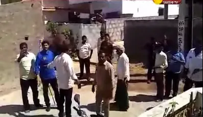 Fight Between TDP Vs Babi Groups in Krishna District - Sakshi