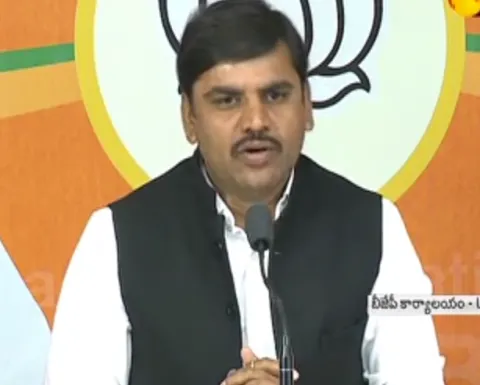 BJP Leader Vishnuvardhan Reddy Fires On TDP Leaders - Sakshi