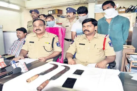 Intermediate Student hacked to Death In Kukatpally - Sakshi
