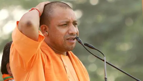 BJP Lose Yogi Adityanaths Strong Seat Gorakhpur And Phulpur - Sakshi