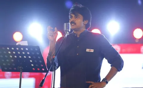 Pawan Kalyan Slams AP CM Chandrababu and Nara Lokesh - Sakshi
