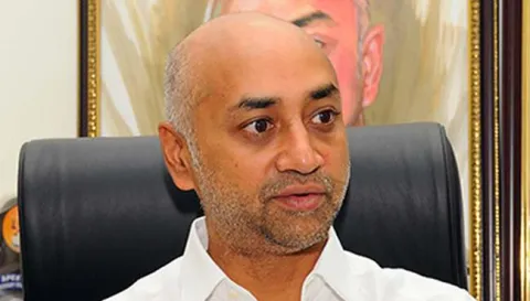 TDP MP Galla Jayadev Angry With The Media - Sakshi
